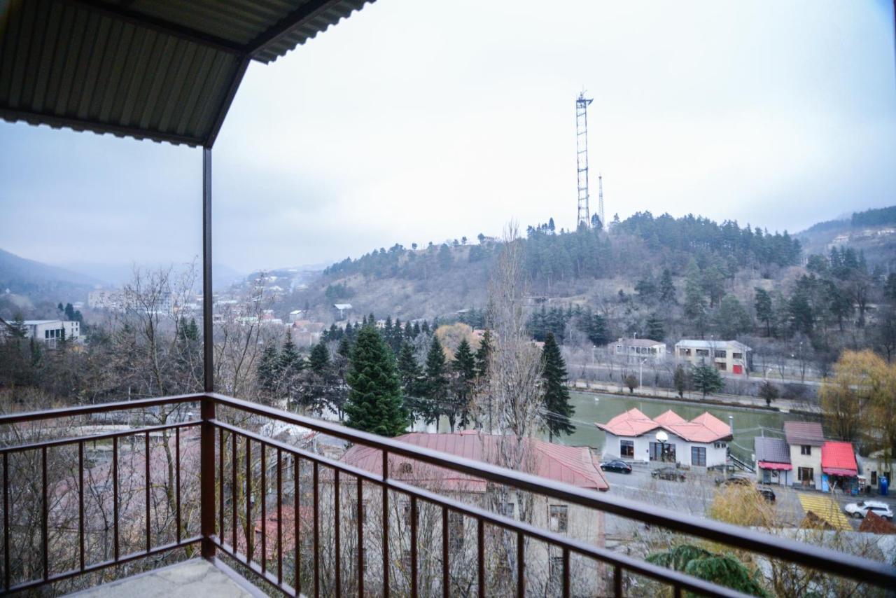 Paxlava Guesthouse & Restaurant Dilijan Luaran gambar