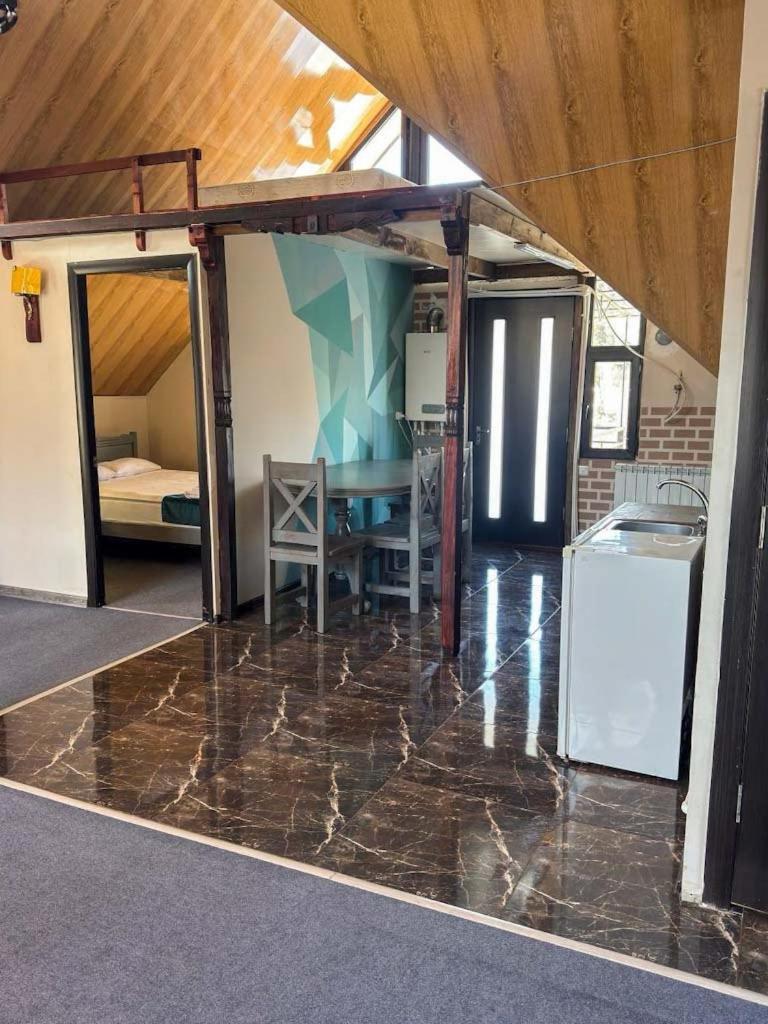 Paxlava Guesthouse & Restaurant Dilijan Luaran gambar